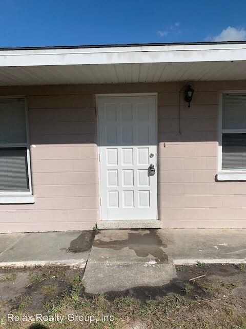 220 Ave Des Parques N in Venice, FL - Building Photo