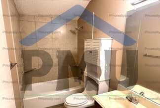 723 Swan Dr in Mansfield, TX - Building Photo - Building Photo