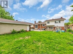 2976 Buttery Ct in Windsor, ON - Building Photo - Building Photo