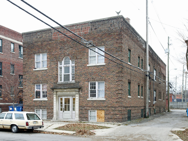 Fulton Manor in Fort Wayne, IN - Foto de edificio - Building Photo