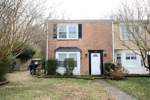 1821 W Durham in Virginia Beach, VA - Building Photo