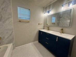 2707 Cross St in Dallas, TX - Building Photo - Building Photo