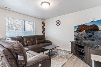 2914 W 3885 S in West Haven, UT - Building Photo - Building Photo