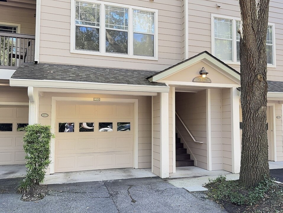 80 Paddle boat Ln in Hilton Head Island, SC - Building Photo