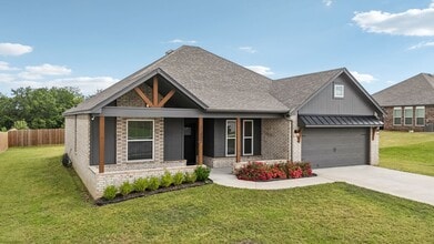 11807 N 131st E Ave in Owasso, OK - Building Photo - Building Photo