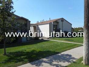 296 100 E in Bountiful, UT - Building Photo - Building Photo