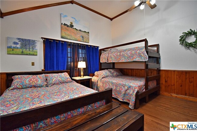 property at 1508 TX-46