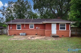 4210 Toftoy Dr SW in Huntsville, AL - Building Photo - Building Photo