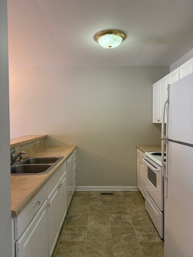 101 Daughety Ct in New Bern, NC - Building Photo - Building Photo