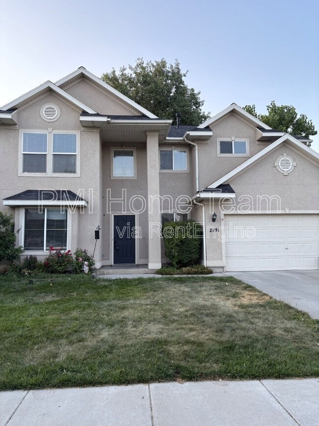 property at 2191 Loch Lomond Dr