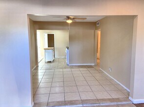 142 S Wilbur Ave in Gilbert, AZ - Building Photo - Building Photo