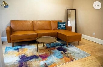 5171 N Elkhart Ave in Whitefish Bay, WI - Building Photo - Building Photo