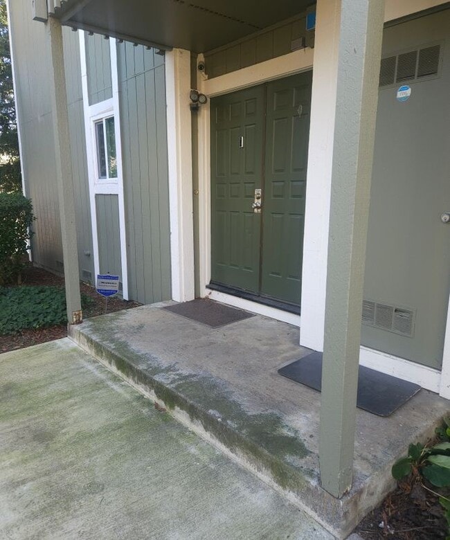 property at 8711 Mountain Blvd