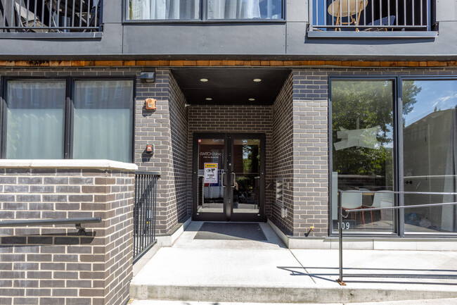 1720 7 St SW in Calgary, AB - Building Photo - Building Photo