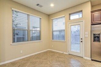 19 Cheswood Manor Court in The Woodlands, TX - Building Photo - Building Photo