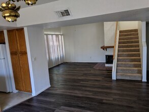 819 N College Ave, Unit K-136 in Tempe, AZ - Building Photo - Building Photo