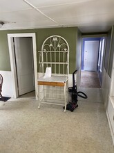 123 George St, Unit #1 in Keene, NH - Foto de edificio - Building Photo