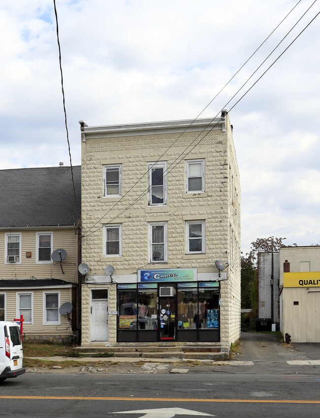 Bldg 2 in Danbury, CT - Building Photo - Building Photo