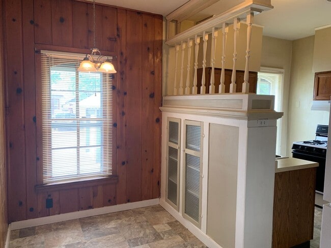 841-841 Milton Ave in Janesville, WI - Building Photo - Building Photo