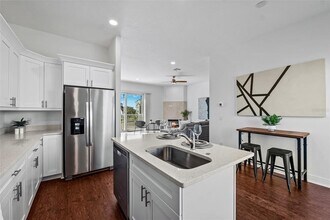 5730 Biscayne Ct in New Port Richey, FL - Building Photo - Building Photo