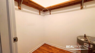 635 W Barry Ave in Chicago, IL - Building Photo - Building Photo