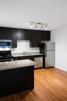 The Denn of Dinkytown in Minneapolis, MN - Building Photo