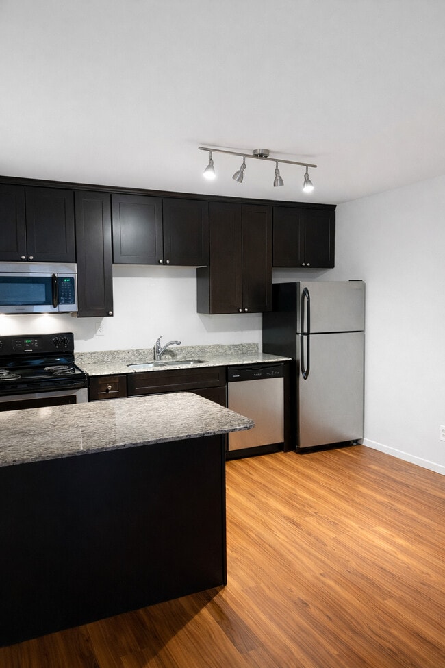 The Denn of Dinkytown