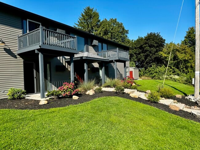 4901 Grolier Rd, Unit 1 in Syracuse, NY - Building Photo - Building Photo