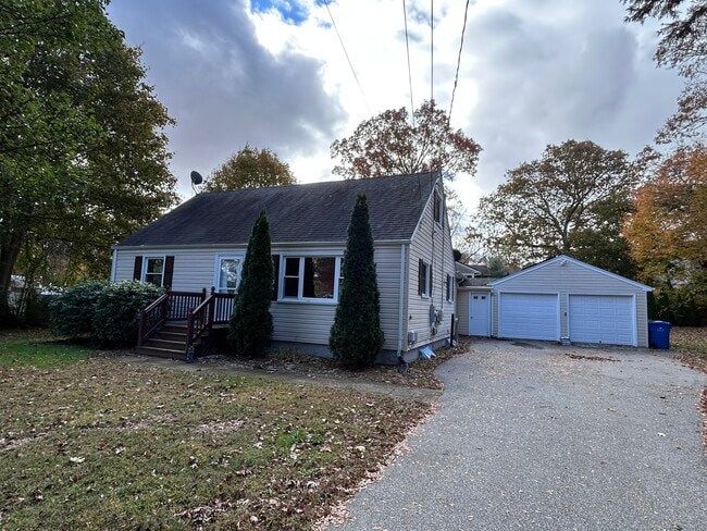 property at 39 Virginia Rd