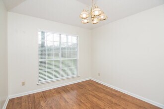 6940 Brady Hill Dr in Cordova, TN - Building Photo - Building Photo