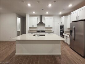 2463 Altitude St in Las Vegas, NV - Building Photo