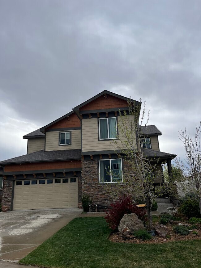 property at 964 Pyxis Dr