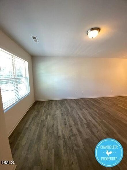 3287 Ivy Wood Ln in Durham, NC - Foto de edificio - Building Photo