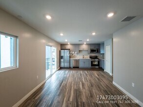 5258 Denny Ave in Los Angeles, CA - Building Photo - Building Photo