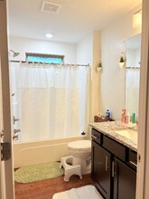 2315 Bergren Rd in Gulf Breeze, FL - Building Photo - Building Photo