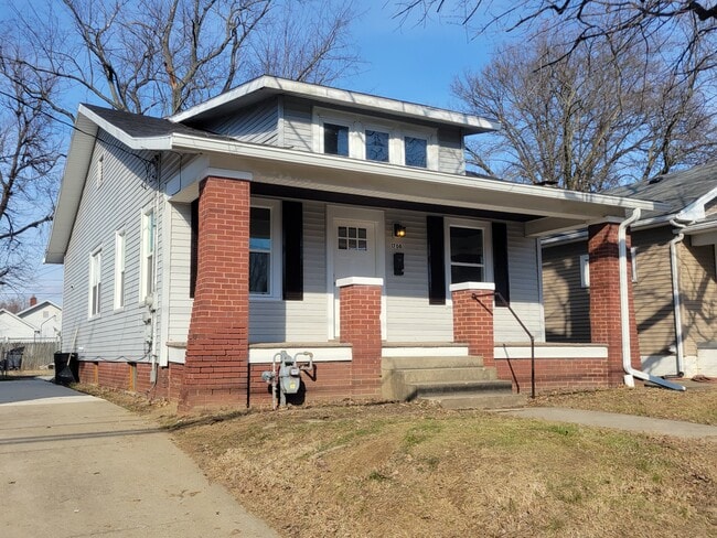 property at 1708 Bellemeade Ave