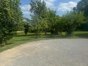 5001 N Creasy Springs Rd in Columbia, MO - Building Photo - Building Photo