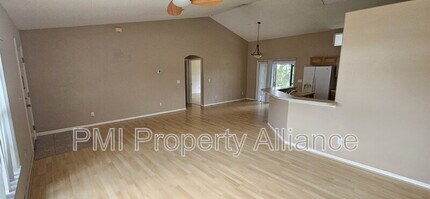 10600 Cedar Forest Cir in Clermont, FL - Building Photo - Building Photo