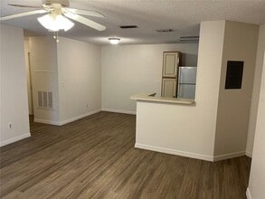 2564 Grassy Point Dr in Lake Mary, FL - Building Photo - Building Photo