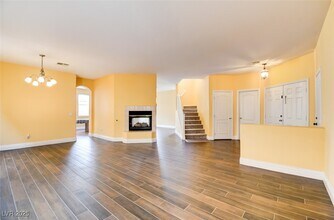 10739 Manchester Park Dr in Las Vegas, NV - Building Photo - Building Photo