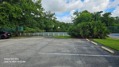 41 Creek Bluff Way in Ormond Beach, FL - Building Photo - Building Photo