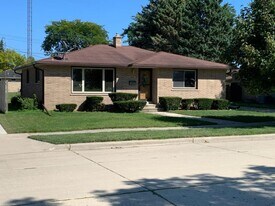 3215 25th Ave in Kenosha, WI - Building Photo
