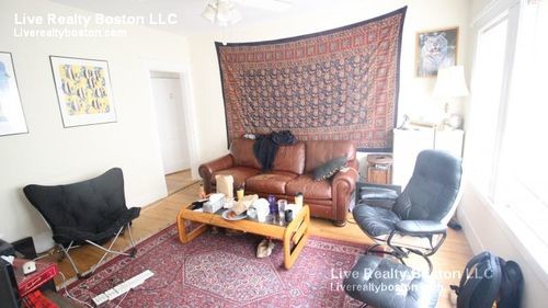 109 Kilsyth Rd in Boston, MA - Building Photo