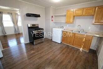 2911-2911 Market St in Burlington, IA - Building Photo - Building Photo