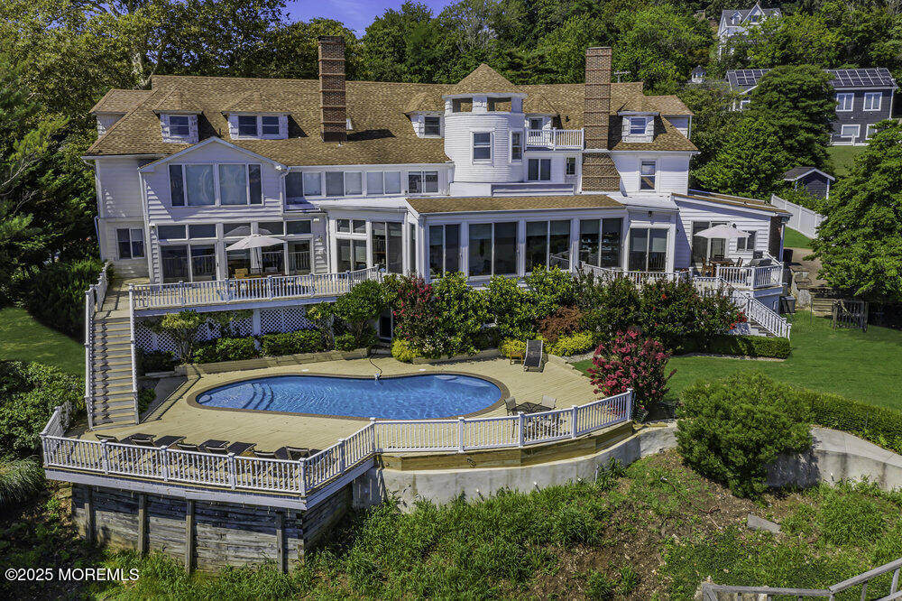 160 Portland Rd in Highlands, NJ - Foto de edificio