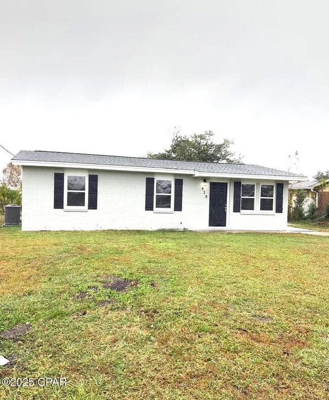 928 Green Tree Rd