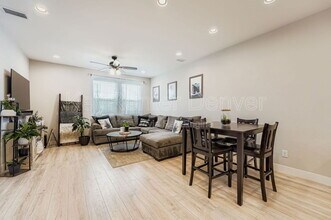 16259 E Elk Dr in Denver, CO - Foto de edificio - Building Photo