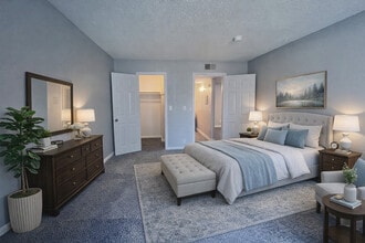 La Loma Terrace in Rancho Cordova, CA - Foto de edificio - Building Photo