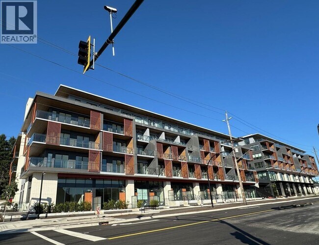 422 E 3rd St in North Vancouver, BC - Building Photo - Building Photo