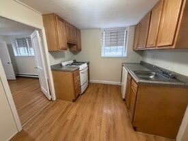 131 Sutherland Rd, Unit A in Boston, MA - Building Photo